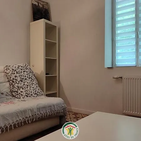 Δωμάτια σε οικογενειακή κατοικία Le Paviot
